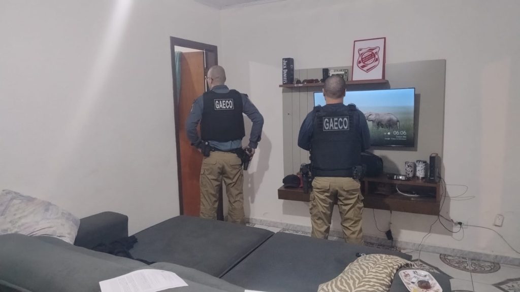 Operação Posfácio (2)