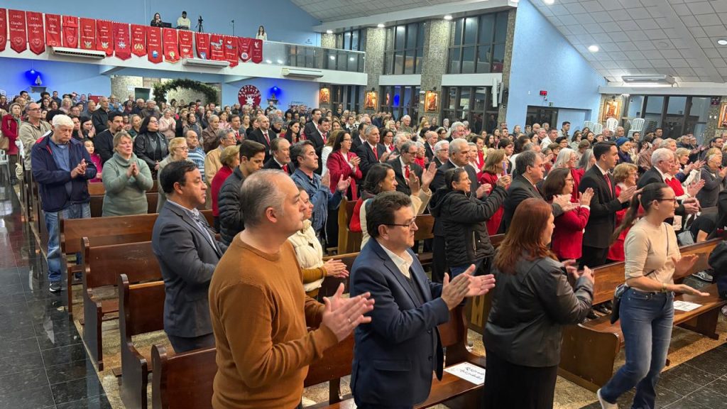 PRIMEIRA NOVENA FESTA DO DIVINO 2026 GUARATUBA – FOTO JB LITORAL (17)