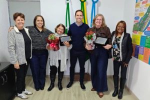 Profissionais da saúde se aposentam em Pontal (4)