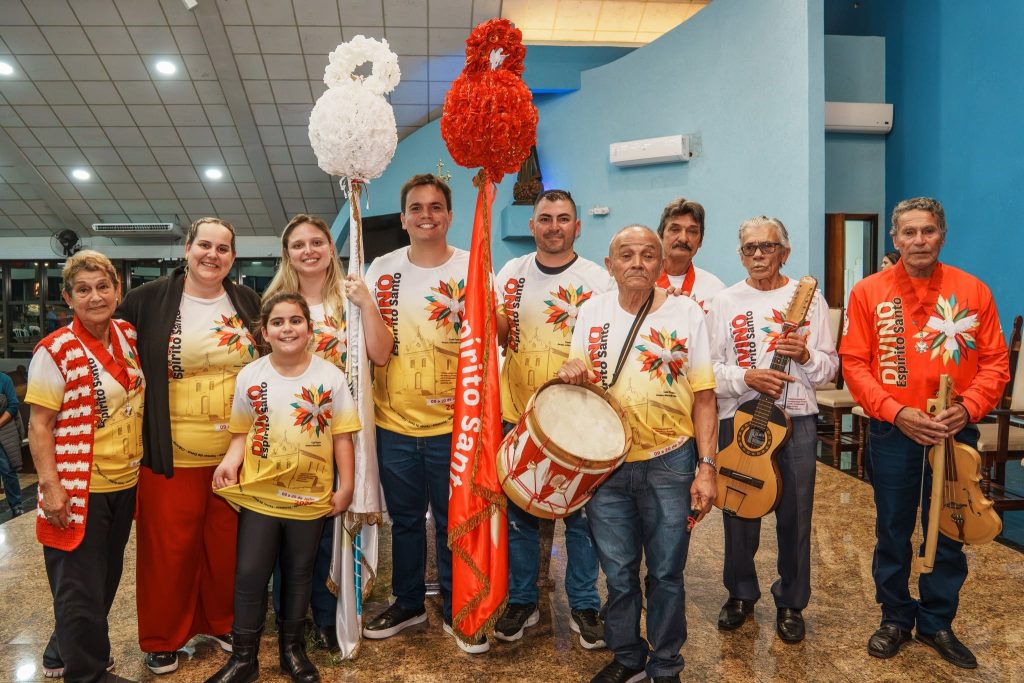 festa do divino foto pref de guaratuba2