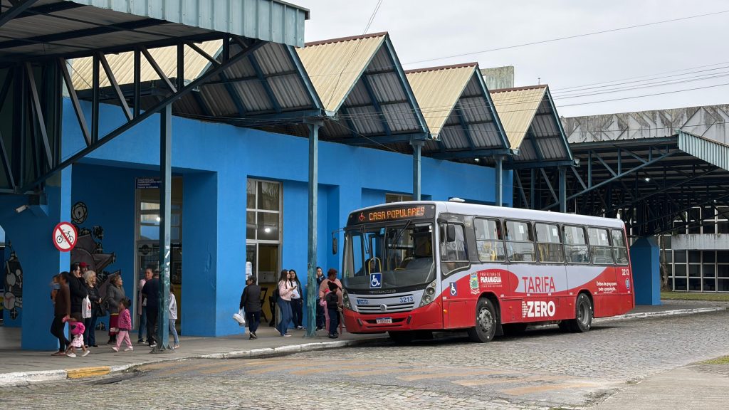 terminal urbano de paranagua foto aline cardoso jb litoral (4)