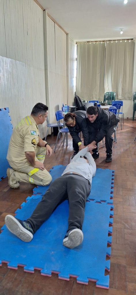 treinamento-brigada-incendio-escolas (1)