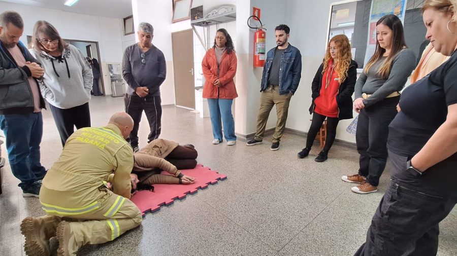 treinamento-brigada-incendio-escolas  (6)